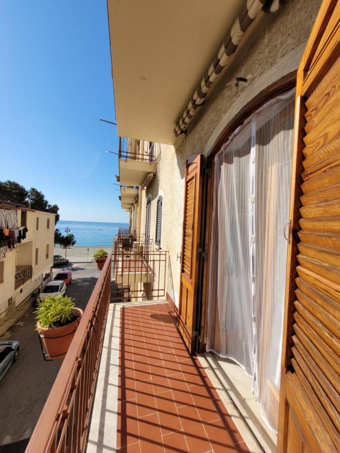 Casa Vacanze Paolo e Francesca - Monolocali Scilla Exterior foto